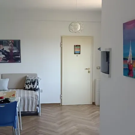 Artemis House Apartment