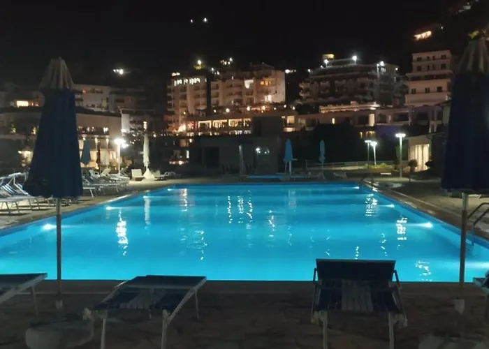 Artemis House * Vlorë