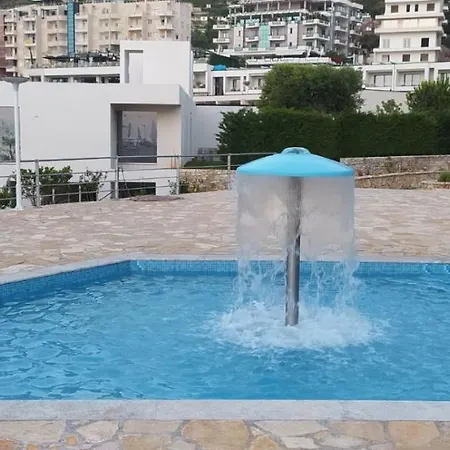 Apartament Artemis House *