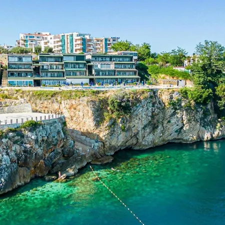 Artemis House Vlore