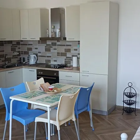 Apartment Artemis House *