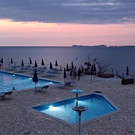 Artemis House Apartament Wlora