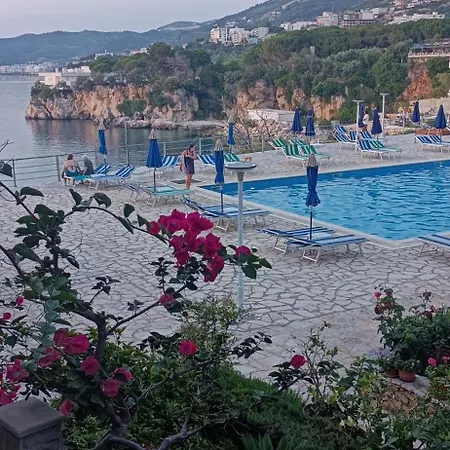 Artemis House Apartament Wlora