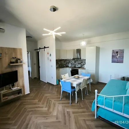 Apartment Artemis House *