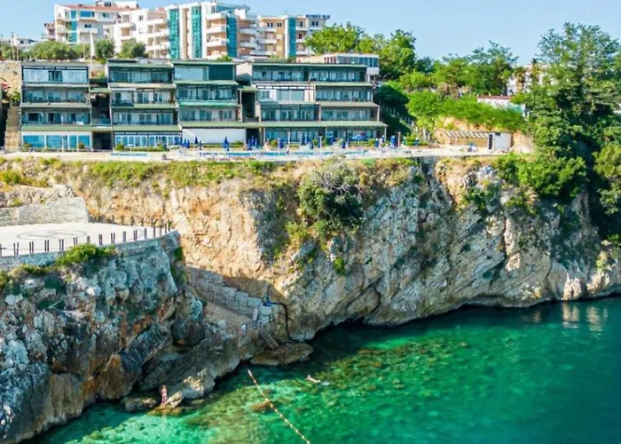 Artemis House Vlorë